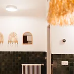 Luxury Apartment, Bathtub View To The Main Square * Cluj-Napoca