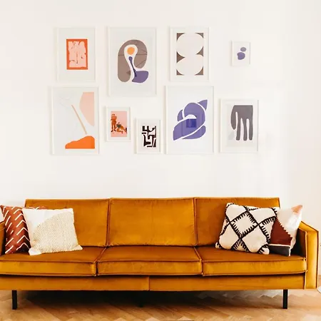 Lägenhet Luxury Apartment, Bathtub View To The Main Square