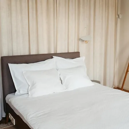 Luxury Apartment, Bathtub View To The Main Square * Cluj-Napoca