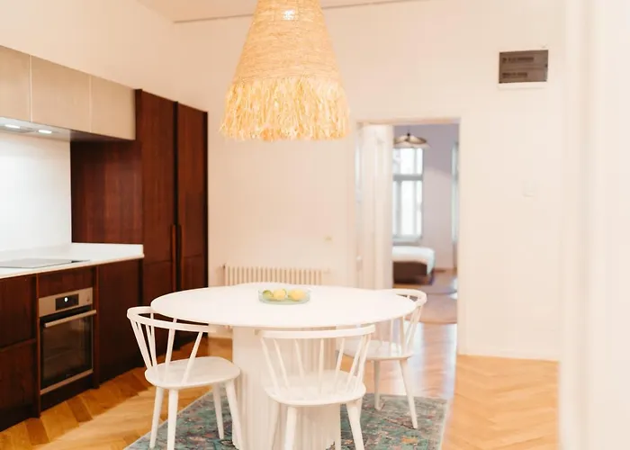 Διαμέρισμα Luxury Apartment, Bathtub View To The Main Square